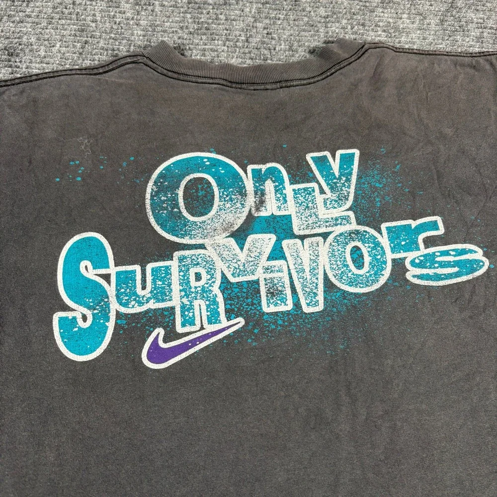 Vintage Nike No Winners Only Survivors Graphic T-Shirt Faded Black Large XL